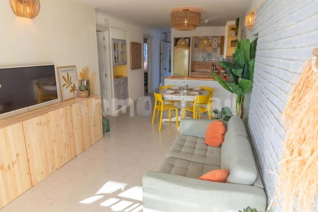 Appartement Face A La Mer Avec Parking Gratuit Libre D'Acces Alicante Exterior foto