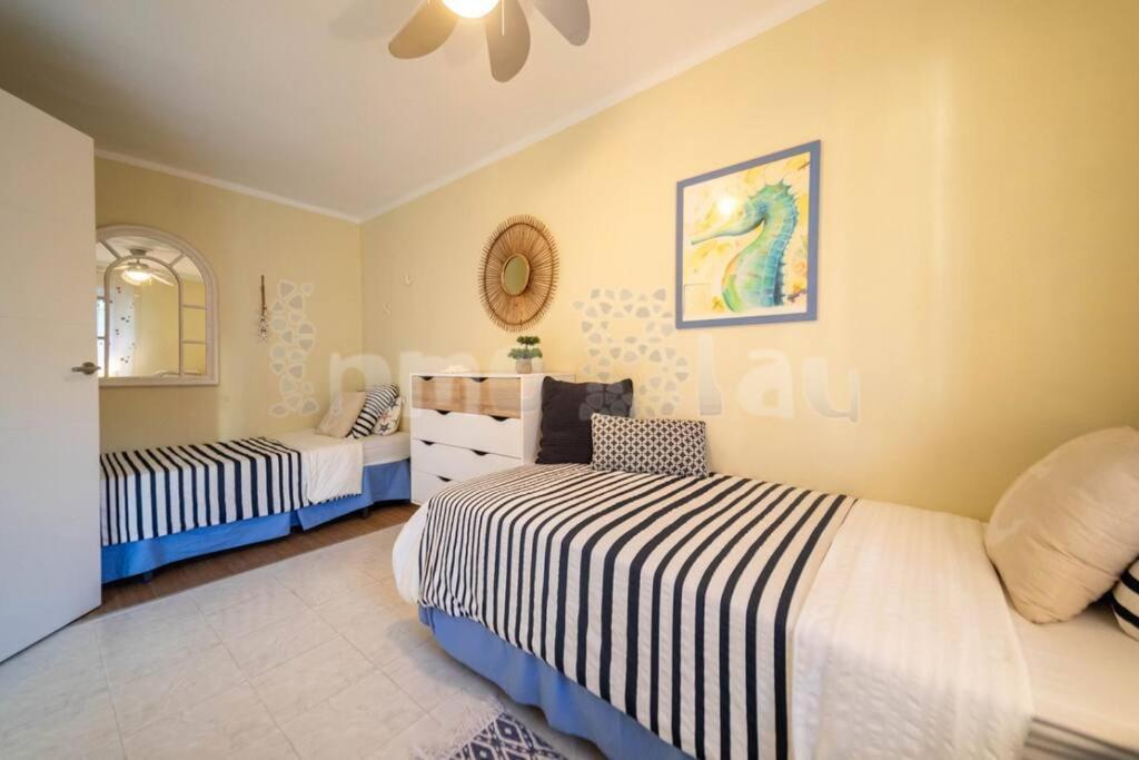 Appartement Face A La Mer Avec Parking Gratuit Libre D'Acces Alicante Exterior foto